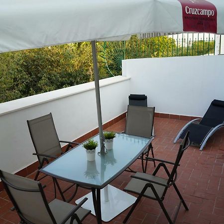 Atico Con Terraza En Alameda De Hercules Seville Exterior photo