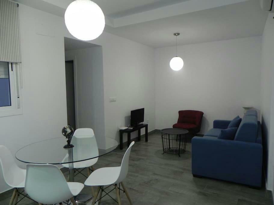 Atico Con Terraza En Alameda De Hercules Seville Exterior photo