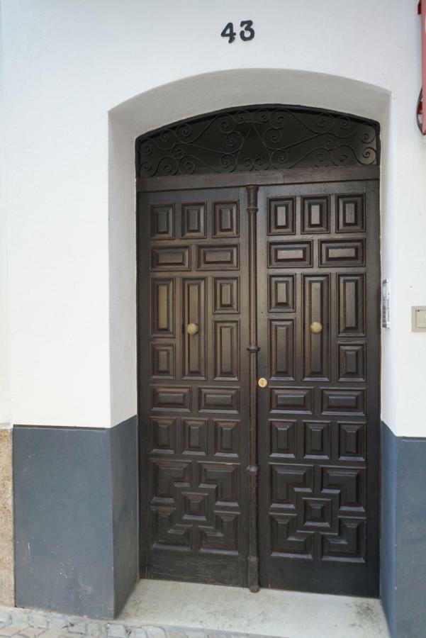 Atico Con Terraza En Alameda De Hercules Seville Exterior photo